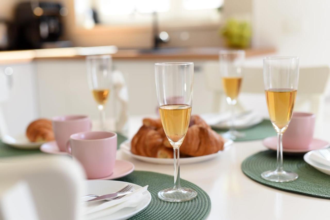 Novi Apartman Franka Apartment Задар Екстериор снимка